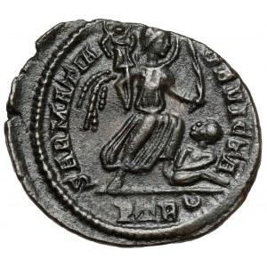 Constantine I the Great (306-337 AD) Follis, Trier - SARMATIA DEVICTA