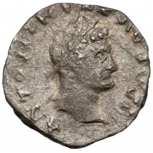 Regnum Barbaricum, Imitationsdenar des Antoninus Pius (3.-4. Jahrhundert n. Chr.).