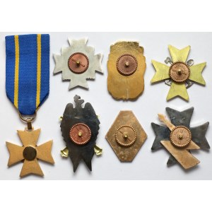 III RP, Satz Regimentsabzeichen und Medaillen (7 Stück)