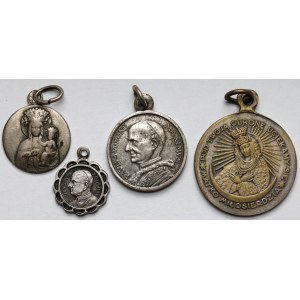 Religious medallions (4pcs)