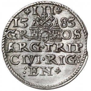 Stefan Batory, Troika Riga 1585 - niedrige Krone