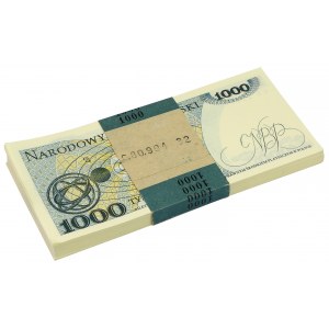 NIEPEŁNA Paczka bankowa 1.000 złotych 1982 - KK (97szt)