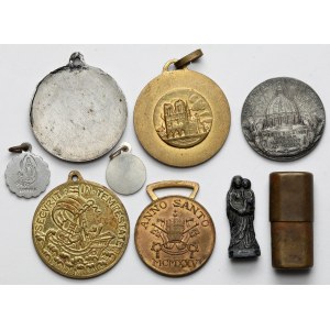 Set of medallions etc. mainly religious themes (8pcs)