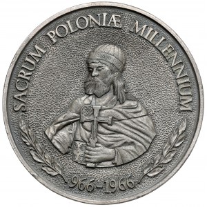 Medal, Polacy w Australii w TYSIĄCLECIE 1966