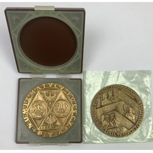 Medaillen, Millennium-Münzen und Millennium des Staates 1966 - Satz (2 Stück)