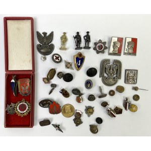 Pin badges, badges, soldiers (47pcs)