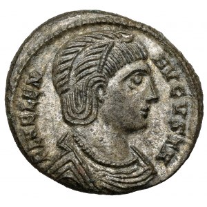 Helena (325-329 n. l.) Follis, Heraklea