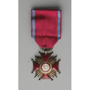 Srebrny Krzyż Zasługi RP ze wstążką(przed 1960)