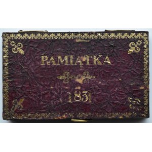 Powstanie Listopadowe, Pamiątka-pudełko na monety z roku 1831, bordowe ze złoceniami