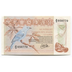 Suriname 2-1/2 Gulden 1985