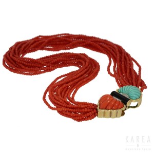 An Art Déco coral necklace, 1960s