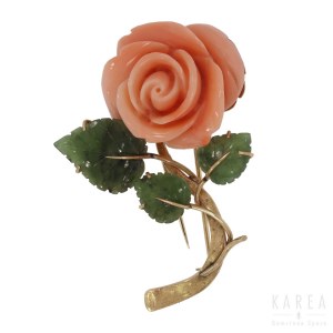 A brooch modelled as a rose, 20th century