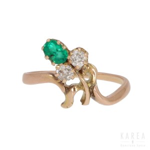 An Art Nouveau clover shaped ring, late 19th/early 20th century
