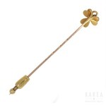 A tie pin modelled as a clover, late 19th century