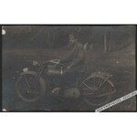 [Zbiór Fotografii, Ok. 1918] Żołnierze I Korpusu Polskiego Na Motocyklach Harley-Davidson