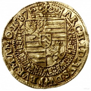 dukat 1587, Praga; Aw: Cesarz stojący w prawo z jabłkie...