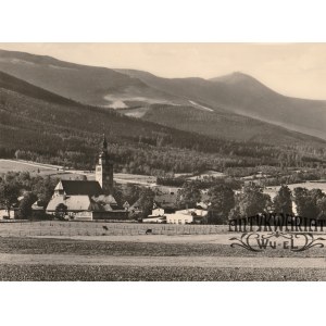 KOWARY. Widok miasta; fot. niesygn., przed 1945; na verso odręczny opis ołówkiem: Schmiedeberg; f …