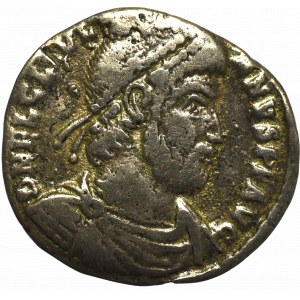 Cesarstwo Rzymskie, Julian Apostata, Silikwa, Konstantynopol