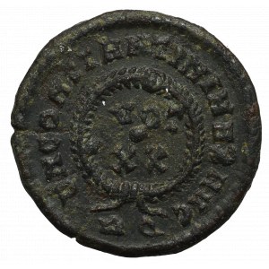 Roman Empire, Constantinopolis, Follis Roma