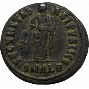 Roman Empire, Helena, Folles Alexandria