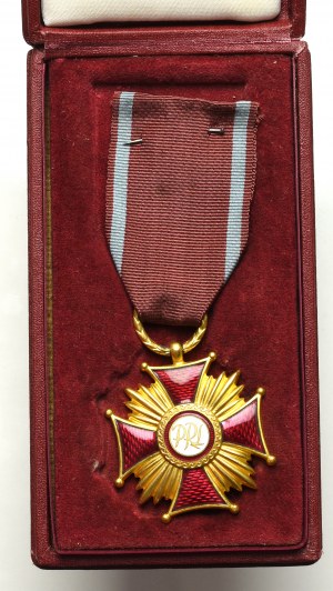 PRL, Złoty Krzyż Zasługi sygnowany