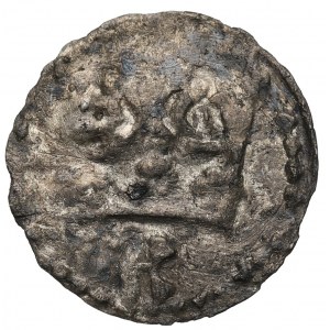 Ladislaus I the Short / Casimir III the Great, Denarius - letter R/B and crown with K - UNIQUE