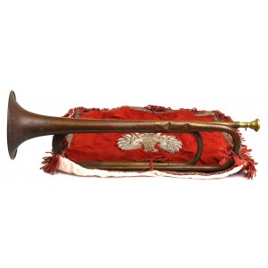 People's Republic of Poland, Bugle trumpet with flame