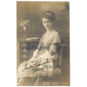 Hanka Sieminska - soubor 5 fotografií s věnováním autorky. 1910, 1912.
