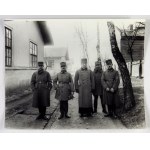 [Zdjęcia różne 3 - wojsko austriackie, lecznictwo w czasie 1 wojny św. - fotografie pozowane i sytuacyjne]. [1915-...