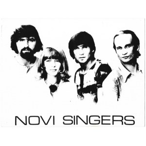 [NOVI Singers, photograph]. Photo of the Novi Singers vocal group taken by Marian Sanecki.
