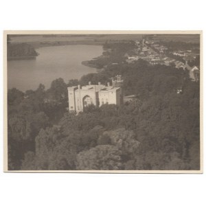 [KÓRNIK - Schloss - Luftaufnahme]. [29 IX 1928]. Foto-Formular. 11,2 x 15,7 cm.