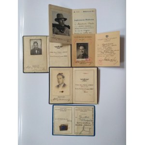 Memorabilia of the ORBIS Polish Travel Agency : Golden badge of the 50th anniversary of ORBIS together with a card Warsaw 1978 and four service cards.