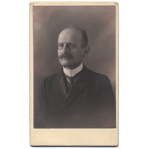 Wiktor Hahn (1871-1959) - historyk, bibliograf, prof. Uniwersytetu Lwowskiego. Fot. B. Statkiewicz Lwów, ok...