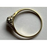Gold ring with diamond