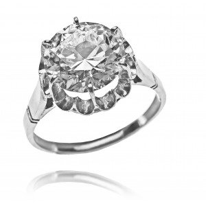 Bague en platine avec un diamant de 3,36 ct