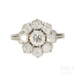 A daisy diamond ring, France, 20th century