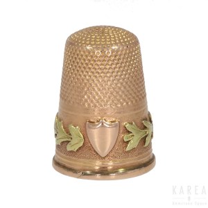 A gold thimble, late 19th/early 20th century