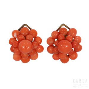 A pair of coral ear clips, late 19th century