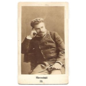 [MIERZWIŃSKI Władysław - fotografia portretowa]. [l. 70//80. XIX w.]. Fotografia form. 8,5x5,...