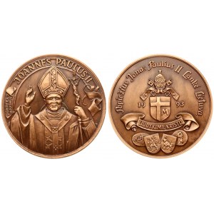 Lithuania Medal John Paul II visited Lithuania in 1993. Copper Nickeled. Weight approx: 74.45 g. Diameter: 53 mm...