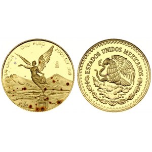 Mexico 1/4 Onza 2005Mo Averse: National arms; eagle left. Reverse: Winged Victory. Edge Description: Reeded. Gold...