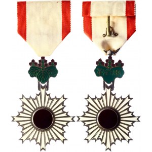 Japan Order of the Rising Sun V Class Badge 1875