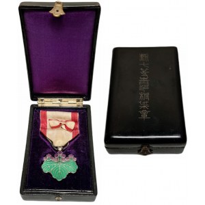 Japan Order of the Rising Sun VII Class Badge 1875