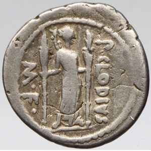 P. Clodius Turrinus  (41 př.n.l.). Denár. Hlava Apolla, lyra / Diana držící dvě pochodně. Crw.-494...