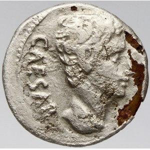 Augustus  (27 př.n.l.-14). Suberátní denár, hybridní ražba, blíže neurčeno (portrét Augusta / quadriga, nápis). Lit...
