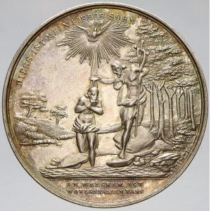 Německá křestní medaile b.l. (cca 1840). Křest Ježíše v Jordánu Janam Křtitelem, opis a nápis / andílek držící kartuši...