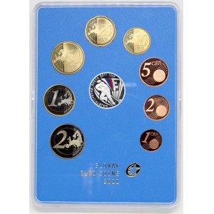Sada oběhových mincí SR 2011 (1 c. až 2 € + Ag žeton), verze MS v hokeji, orig. obal