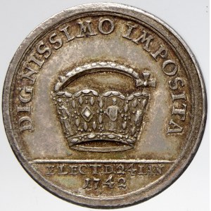 Medailka na volbu za římského císaře ve Frankfurtu 24.1.1742. Portrét, titulatura / římská koruna, opis a nápis. Sign...