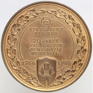 20 let numismatického spolku ve Weissenfelsu 1966 - 1986. Portrét J. G. Seume, opis / ve věnci nápis, erb. Sign. König...