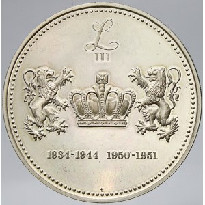 Pam. med. na vládu Leopolda III. 1934-44, 1950-51. Portrét, opis / král. koruna mezi lvy, monogram, data. Ag ...